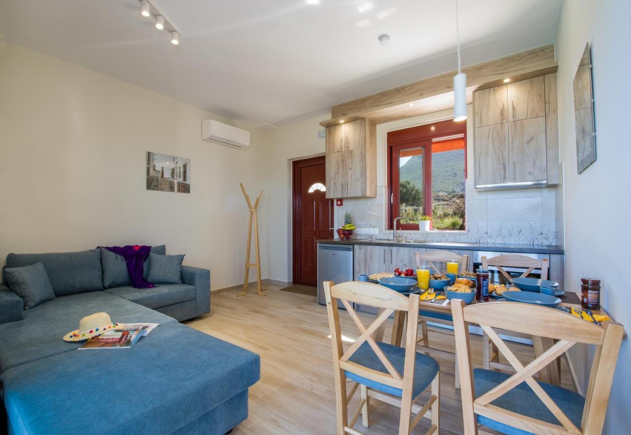 Villa Phenωmena Apartments Kokkino Chorio 외부 사진